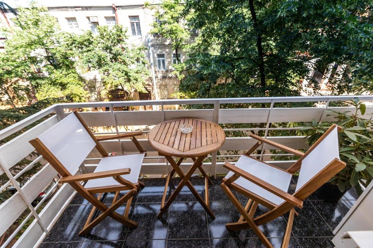 Central Vera Studio - Ideal For 3 - By Wehost Tbilisi ภายนอก รูปภาพ